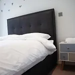 London Greenwich Peninsula 2 Bed Flat