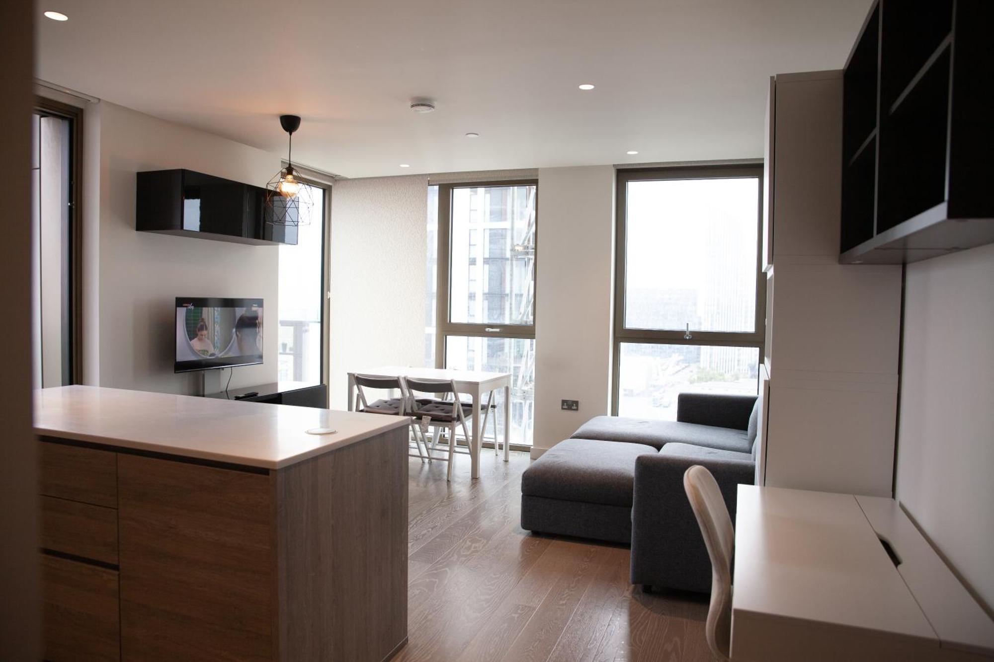 Greenwich Peninsula 2 Bed Flat * London